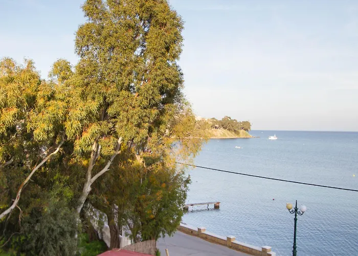 Alea Mare 3* Alinda (Leros)